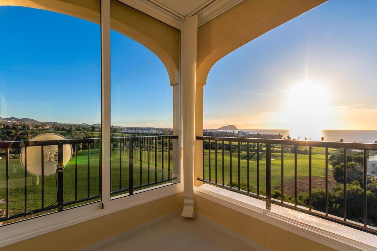 Golf View Apartment - Stunning Ocean View Golf Del Sur San Miguel de Abona Ngoại thất bức ảnh