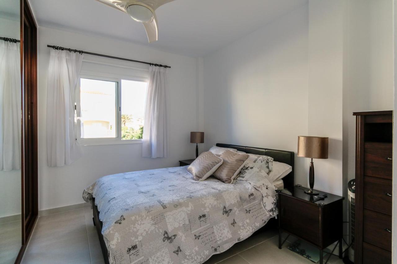 Golf View Apartment - Stunning Ocean View Golf Del Sur San Miguel de Abona Ngoại thất bức ảnh