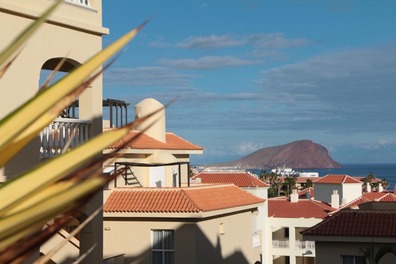 Golf View Apartment - Stunning Ocean View Golf Del Sur San Miguel de Abona Ngoại thất bức ảnh