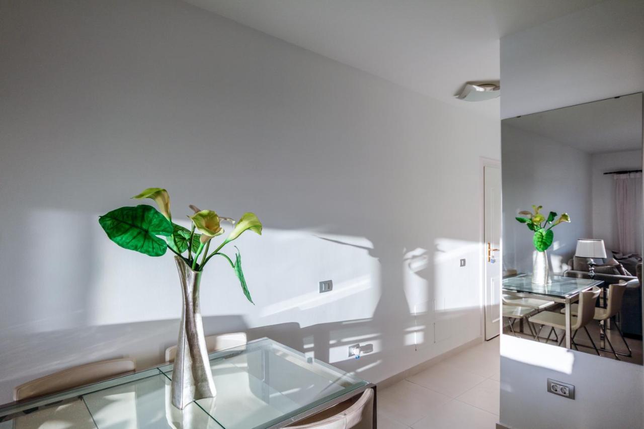 Golf View Apartment - Stunning Ocean View Golf Del Sur San Miguel de Abona Ngoại thất bức ảnh