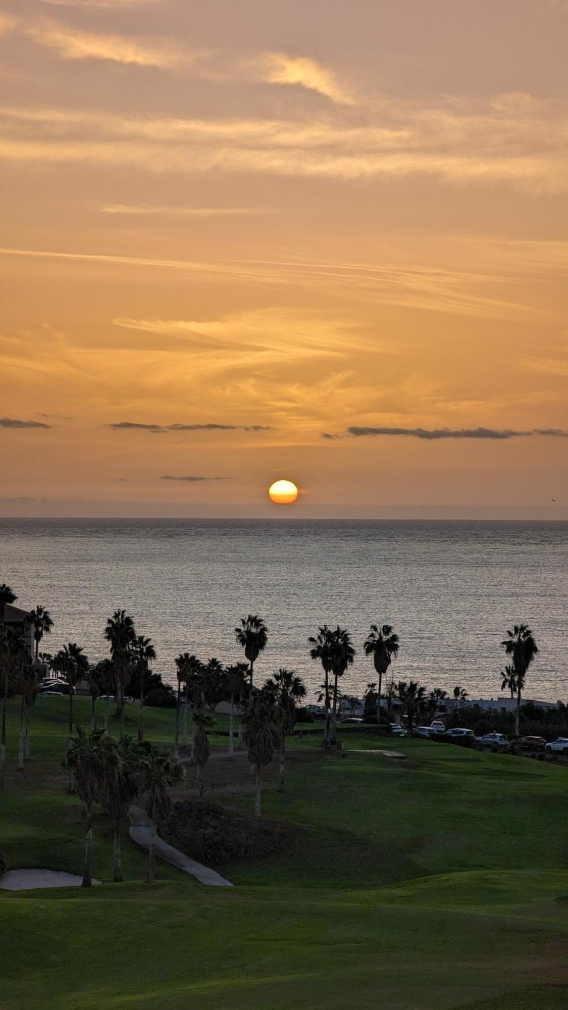 Golf View Apartment - Stunning Ocean View Golf Del Sur San Miguel de Abona Ngoại thất bức ảnh