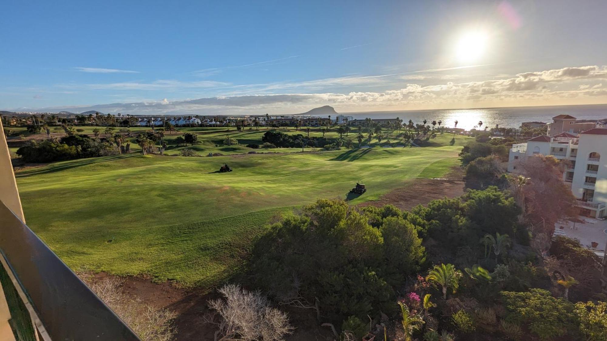 Golf View Apartment - Stunning Ocean View Golf Del Sur San Miguel de Abona Ngoại thất bức ảnh